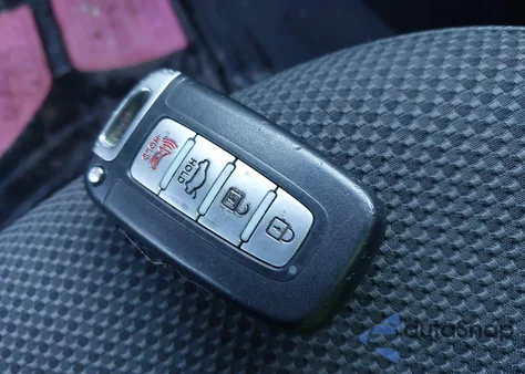 2014 Hyundai Sonata Se z USA, uszkodzony, nr VIN 5NPEC4ACXEH841489